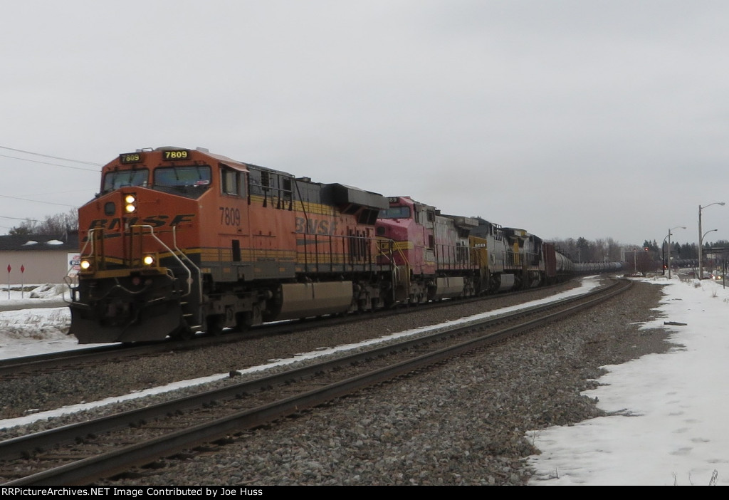 BNSF 7809 West